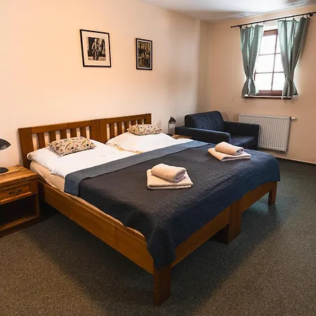 Guest house Klokoci 3*