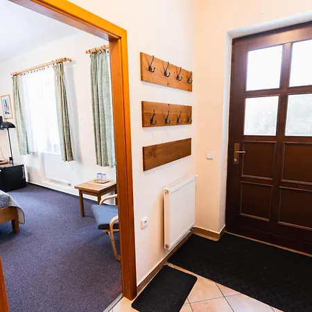 Guest house Klokoci 3*