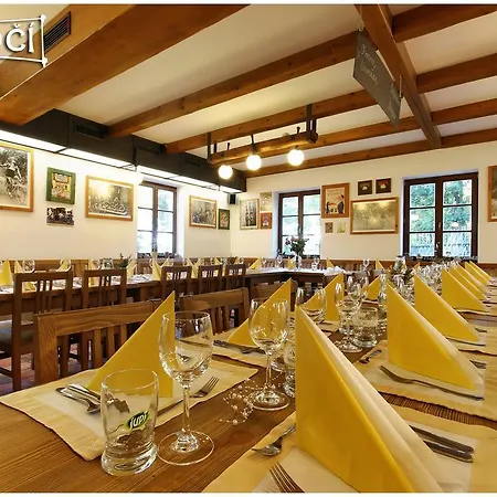 Guest house Klokoci Snezne (Pardubice)