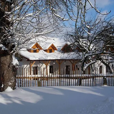 Guest house Klokoci Snezne (Pardubice)